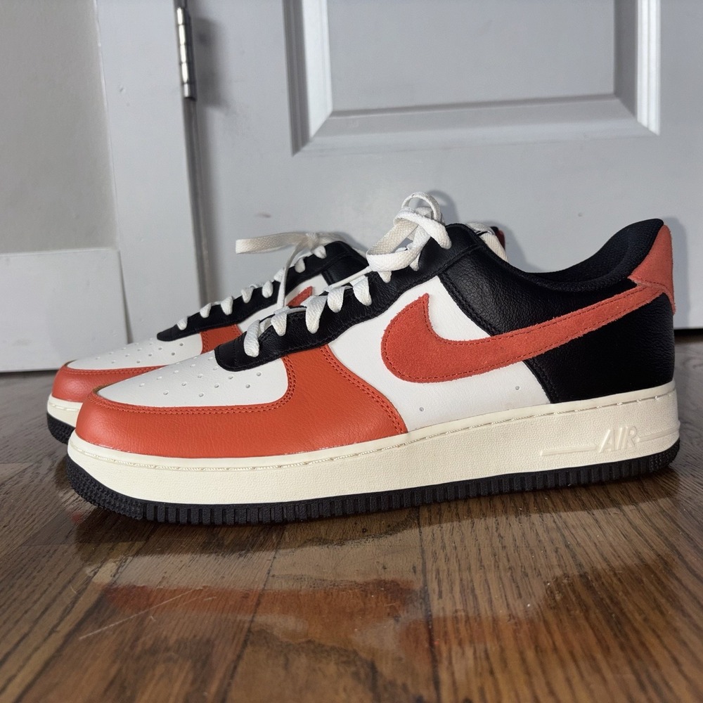 Nike Unisex Air Force 1 '07 LV8 Mens 11.5 / WMNS 13 Black/Vintage Coral-Phantom
